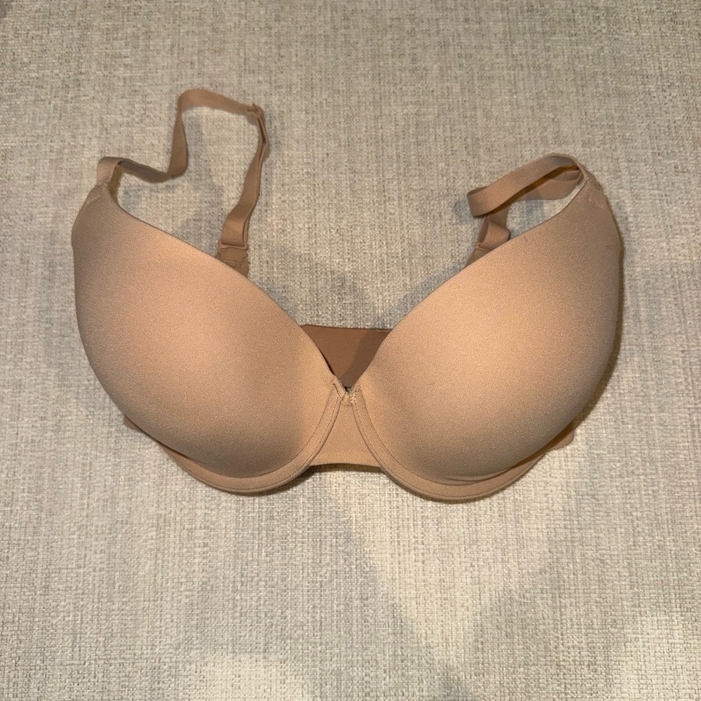 SKIMS Fits Everybody T-Shirt Bra